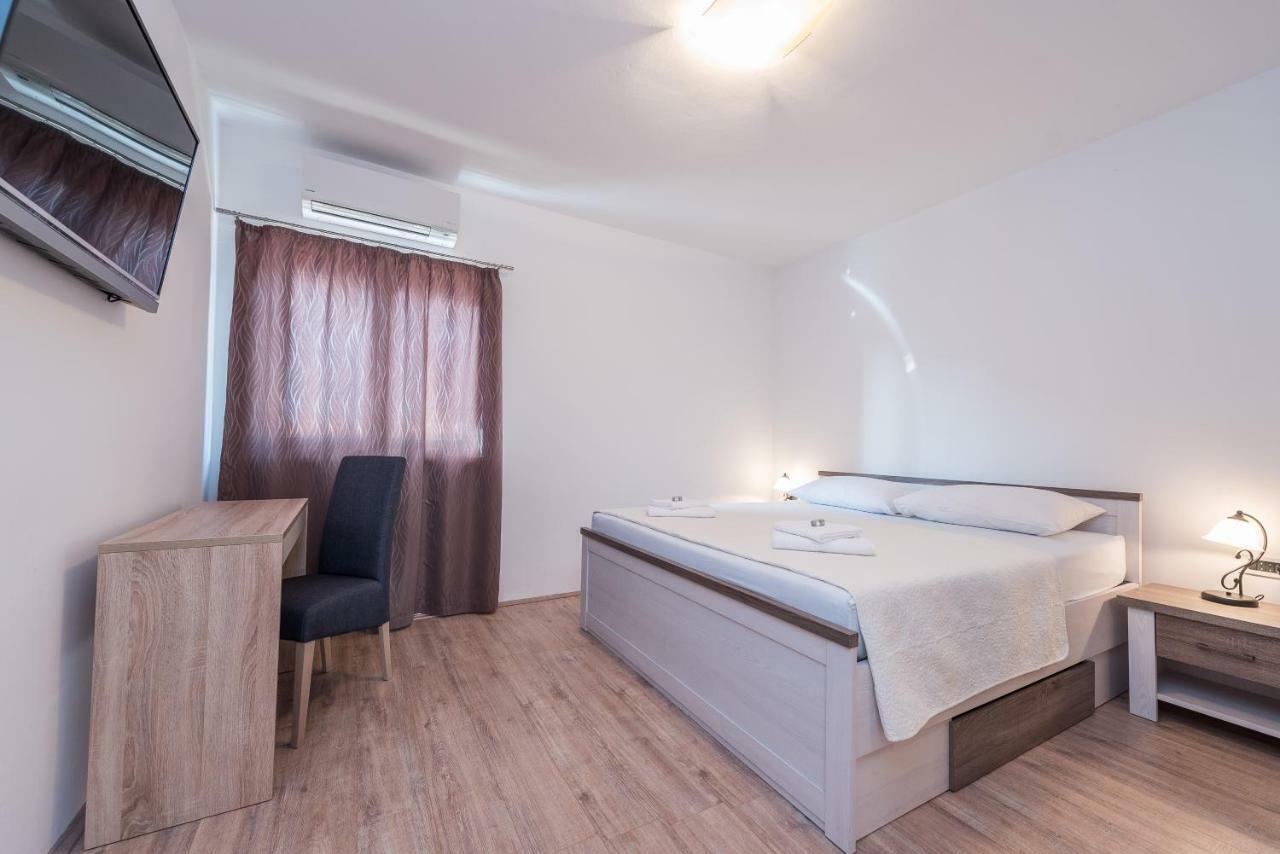 Holiday House Lavanda Врси Экстерьер фото