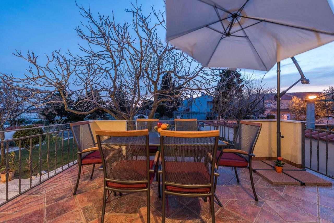 Holiday House Lavanda Врси Экстерьер фото